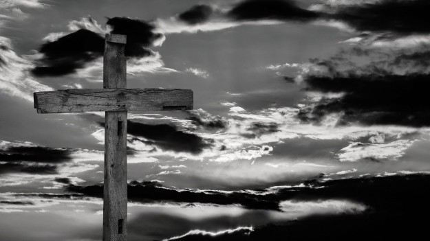 RMF Extra: Wielki Piątek dniem największej żałoby 