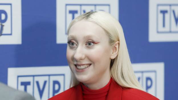 RMF Extra: Eurowizja. Luna zaśpiewała na żywo i posypały się gromy. "Co się stało z wokalem?". Odpowiedziała [WIDEO]