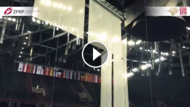 RMF Extra: Tak powstaje boisko do piłki ręcznej! 