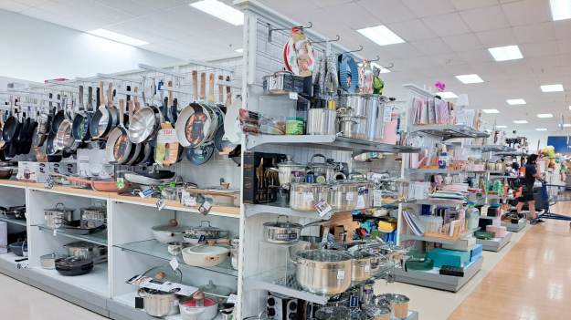 RMF Extra: Ich sprzęty kuchenne kupowały miliony. Gigant zamyka sklepy stacjonarne   