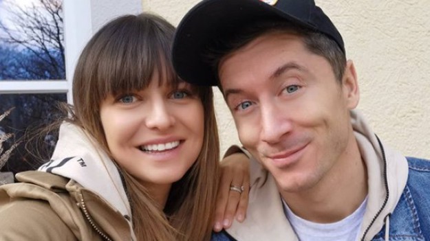 RMF Extra: Anna Lewandowska opublikowała urocze zdjęcie córki. Tak Klara kibicuje tacie!
