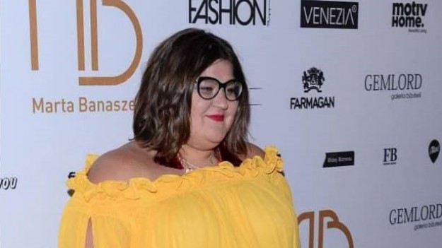RMF Extra: Tą stylizacją Dominika Gwit dodała sobie kilogramów. "Bolesny widok niestety"