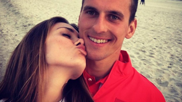 RMF Extra: Dziewczyna Arkadiusza Milika zdradza sekrety piłkarza: Tiramisu i wieczne granie