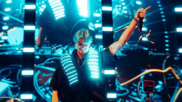 Czesi oszaleli na jego punkcie! Tribbs robi..