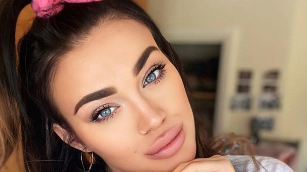 RMF Extra: Jola Mróz nago. Gwiazda "Warsaw Shore" pokazała odważne zdjęcie z ciążowej sesji