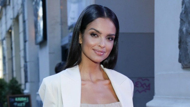 RMF Extra: Klaudia El Dursi prosto z łóżka! Rozpala zmysły fanów. "Najpiękniejsza kobieca uroda, jaką widziałam" [ZDJĘCIE]