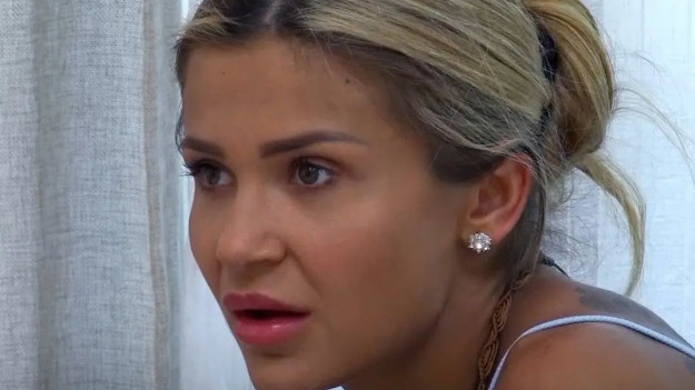 RMF Extra: "Hotel Paradise". Wiktoria przeżyła traumę. Pisze o swoich oprawcach. "Stałam się jak oni"