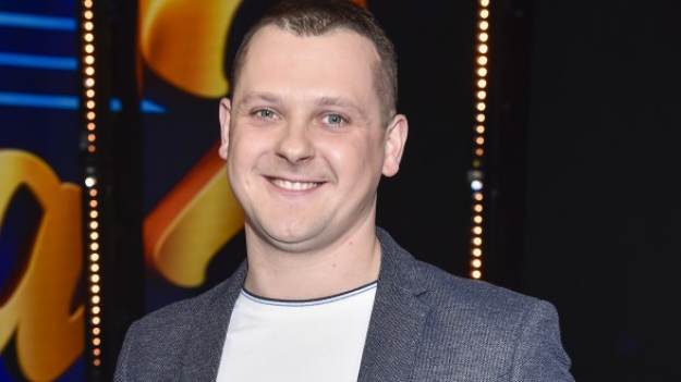 RMF Extra: Seweryn Nowak z "Rolnik szuka żony" na nowych zdjęciach. Tak pozował z malutką córeczką! 