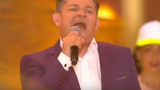 RMF Extra: Zenek Martyniuk zaprezentował nowy utwór Akcentu "Wakacyjne cuda"