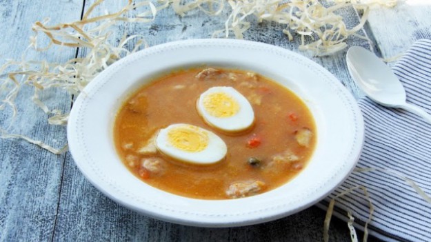 RMF Extra: Wielkanoc: Żurek bez mąki według przepisu Anny Lewandowskiej