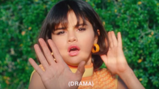 RMF Extra: Selena Gomez w filmowym teledysku do piosenki "Back to You"