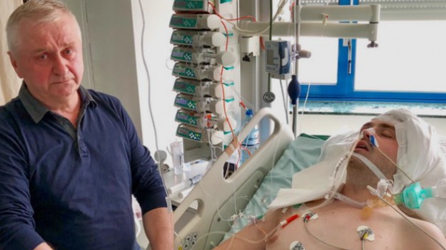 RMF Extra: Brutalne pobicie w centrum Wrocławia. Ofiara walczy o życie w szpitalu, sprawcy są na wolności