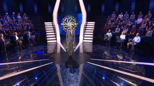 RMF Extra:  "Obecna władza chce zniszczyć niezależność sądów (...) zwalniają sędziów Sądu Najwyższego, aby wprowadzić marionetki" - kto do kogo w lipcu 2018 r. to napisał? Odpowiedź za 75 tys. zł [MILIONERZY] 