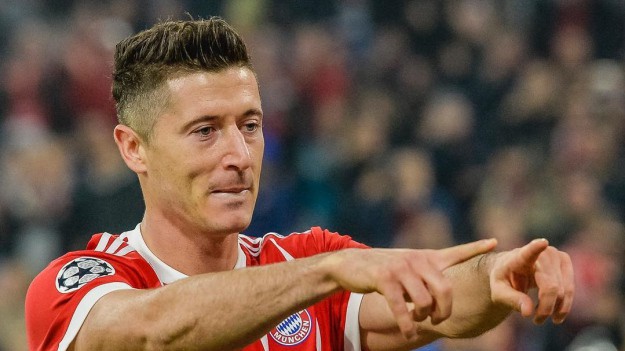 RMF Extra: Robert Lewandowski uczy się hiszpańskiego?!