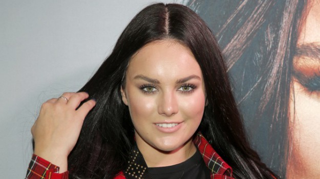 RMF Extra: Ewa Farna w seksownym wydaniu. Odsłoniła sporo ciała. Fani: "Bogini piękna"