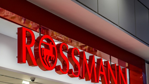 RMF Extra: Rossmann. Startują gigantyczne promocje. Produkty za półdarmo! -55%, 2+2 i nie tylko