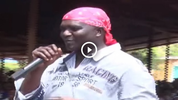 RMF Extra: Ksiądz podpadł przełożonym. Został zawieszony na rok za rapowanie kazań