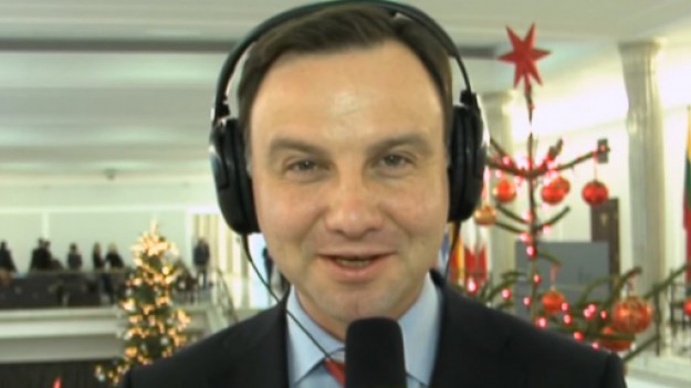 RMF Extra: Prezydent Andrzej Duda śpiewa kolędę. Hit!