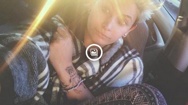 RMF Extra: Córka Michaela Jacksona tatuuje się w hołdzie ojcu