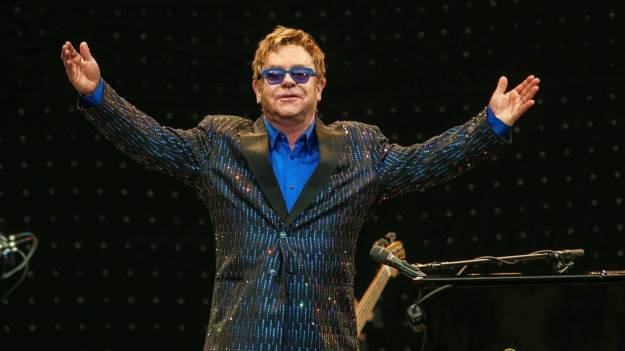 RMF Extra: Elton John wyznał, co przeżył: „to było druzgocące”. Wokalista ma poważne problemy ze zdrowiem