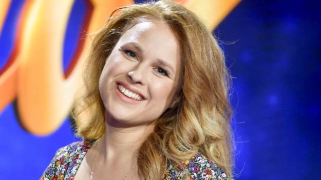 RMF Extra: Kaja Paschalska na nowych fotografiach. Tak dziś wygląda Ola Lubicz z serialu "Klan"! "Super z ciebie kobieta" [ZDJĘCIA]