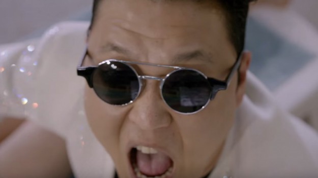 RMF Extra: PSY: Autor najdziwniejszego tańca ma powody do świętowania