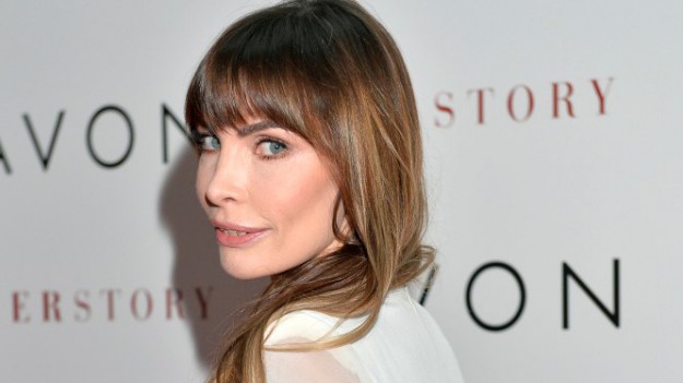 RMF Extra: Agnieszka Dygant zachwyca formą! Aktorka pokazała umięśniony brzuch!