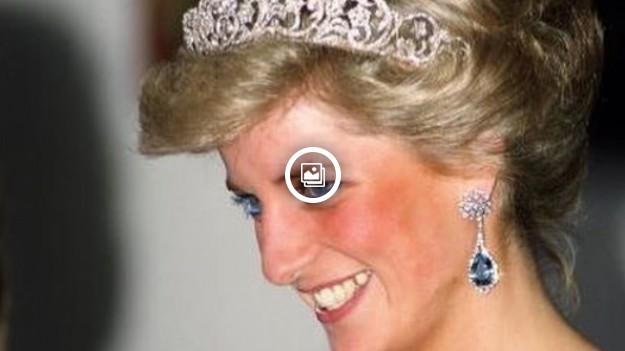 RMF Extra: Matka Kate Middleton sprzedaje kostiumy martwej księżniczki: "Gdzie szacunek do księżnej Diany"?