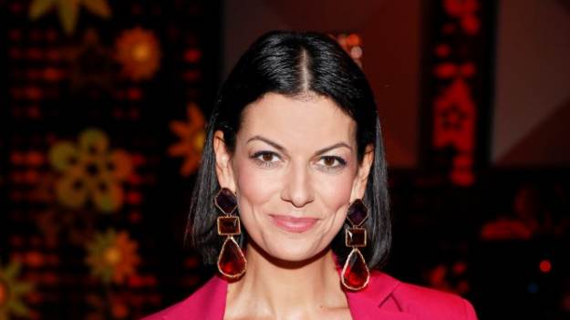 RMF Extra: Alżbeta Lenska nago. Aktorka na artystycznym kadrze wyłania się z wody