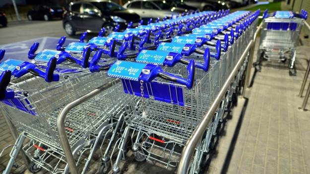 RMF Extra: Wózki zakupowe w tych sklepach mają dodatkową funkcję? Niewiele osób o tym wie!