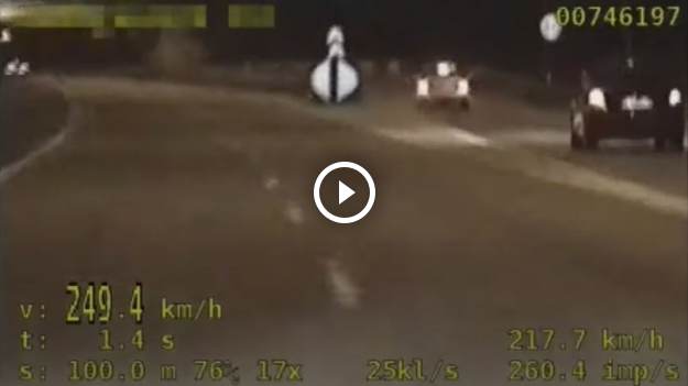 RMF Extra: Brawurowy pościg za 16-letnim kierowcą. Nastolatek jechał 240 km/h [WIDEO]