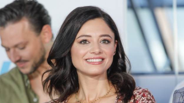 RMF Extra: Adriana Kalska pokazała nowe zdjęcia z planu: "Moja serialowa rodzinka". Internauci zauważyli brak ważnej postaci! 