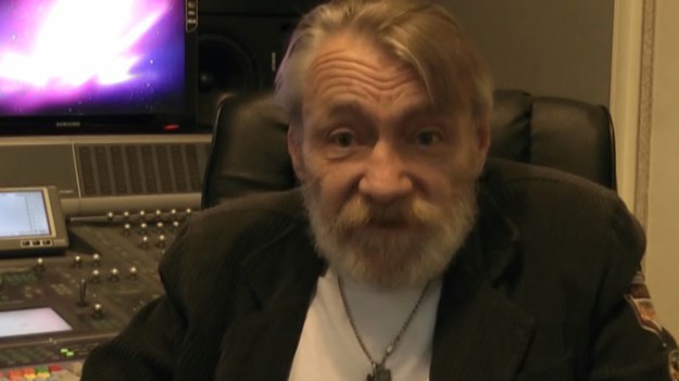 RMF Extra: Jego głos zna cała Polska. Słynny aktor dubbingowy walczy o życie. Potrzebna jest pomoc