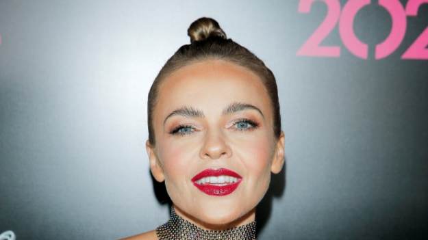 RMF Extra: Edyta Herbuś w dopasowanej sukience. Kreacja podkreśla jej smukłe ciało [FOTO]