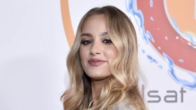 RMF Extra: Wiktoria Gąsiewska pozuje bez bielizny. Tak odważna jeszcze nie była [FOTO]