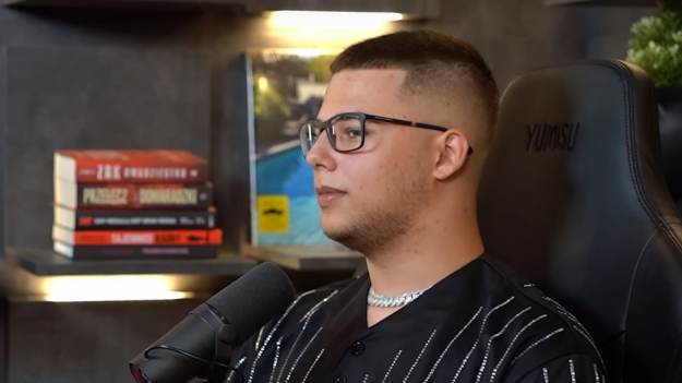 RMF Extra: Syn Edyty Górniak ujawnił, ile chciałby zarabiać. Internauci pytają: "To przejęzyczenie?"