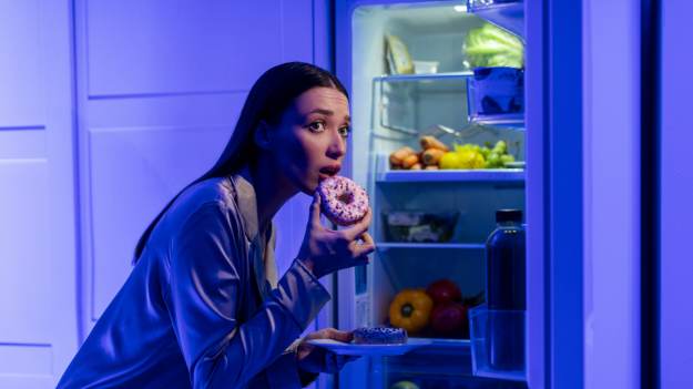 RMF Extra: Walczysz z podjadaniem? Przyczyna może być prostsza, niż myślisz. To nie brak silnej woli