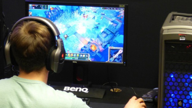 RMF Extra: Czy granie w brutalne gry komputerowe faktycznie powoduje wzrost agresji u graczy?