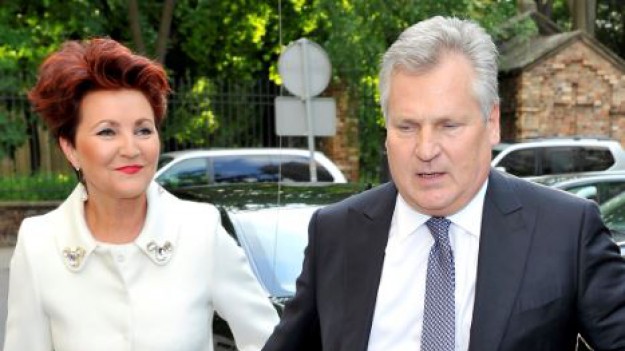 RMF Extra: Aleksander Kwaśniewski zapuścił brodę! Jak teraz wygląda były prezydent?