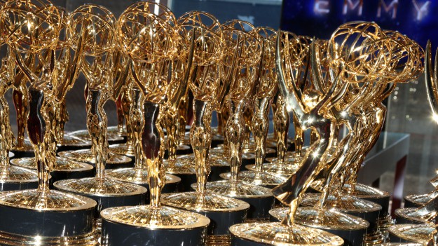 RMF Extra: Laureaci wirtualnych Emmys 2020. Trzydzieści statuetek trafiło do produkcji HBO!