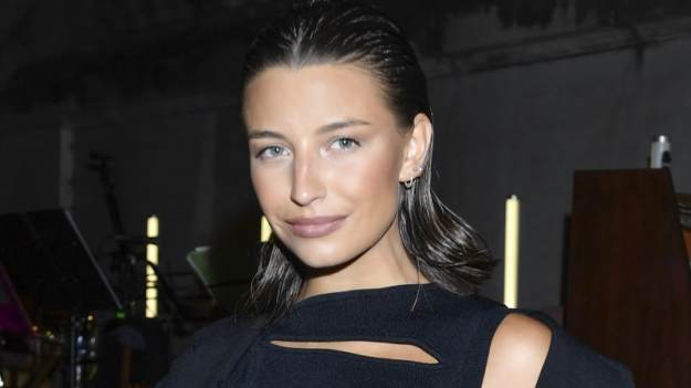 RMF Extra: Julia Wieniawa odsłania opalone ciało. Tak pozdrawia z zagranicznego wyjazdu [FOTO]