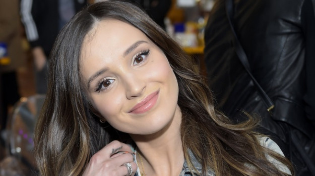 RMF Extra: Marina odważnie prezentuje smukłą figurę. Nowe nagranie zachwyca! "Kosmos" [WIDEO]