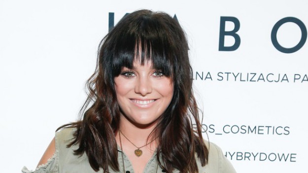 RMF Extra: Kuba Wojewódzki na zdjęciu z ciężarną Ewą Farną: "Kubuś, Twoja rączka na brzusiu jest mega" - komentują fani