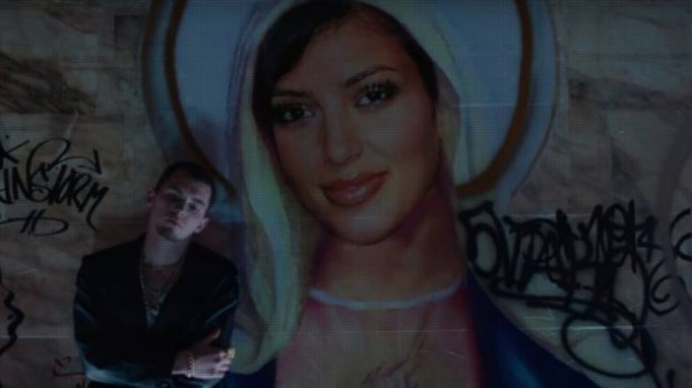 RMF Extra: MO - "Kamikaze": nowy teledysk i Kim Kardashian jako Matka Boska