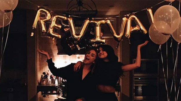 RMF Extra: Selena Gomez: Nowa płyta REVIVAL już w sklepach!