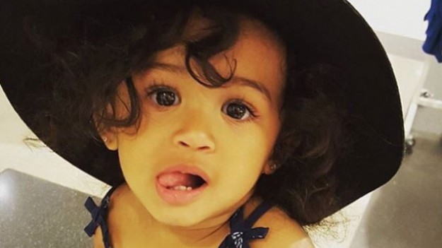 RMF Extra: Córeczka Chrisa Browna robi furorę w sieci!