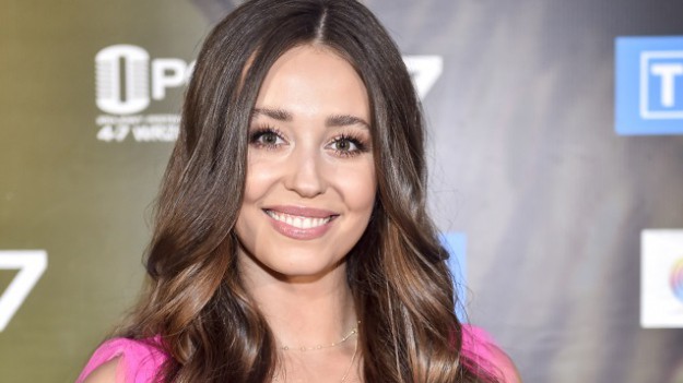 RMF Extra: Zmysłowa Izabella Krzan na zdjęciu prosto z łóżka. Nie jest w nim sama! [ZDJĘCIE]