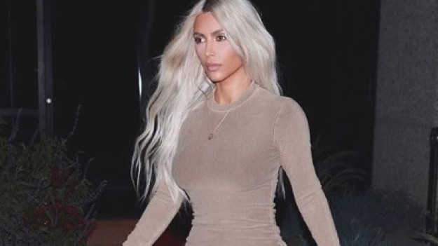 RMF Extra: Kim Kardiashian ma problem z pośladkami... O co chodzi?