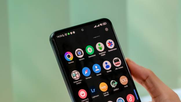 RMF Extra: To często ignorowany sygnał ostrzegawczy. Co oznacza zielona kropka widoczna w smartfonach?