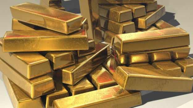 RMF Extra: W rosyjskim samolocie odpadł właz: z nieba leciały sztabki złota!